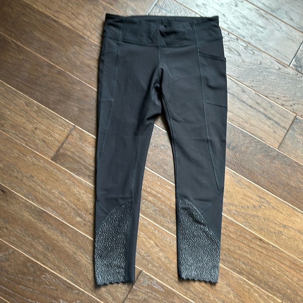Lululemon Tight Stuff 25” High rise - Picture 2 of 8